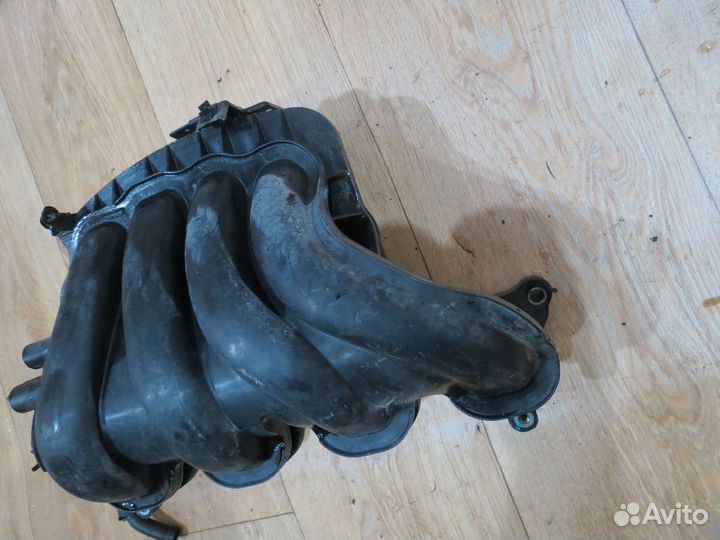 Коллектор впускной Hyundai Solaris