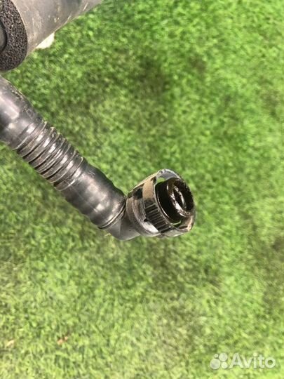 Трубка картерных газов Bmw 5 F10 N52B25 2011