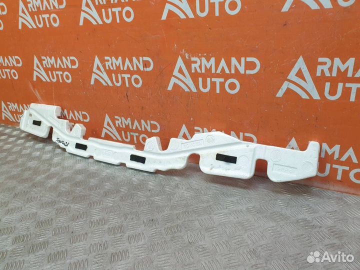Абсорбер бампера задний Toyota Land Cruiser Prado