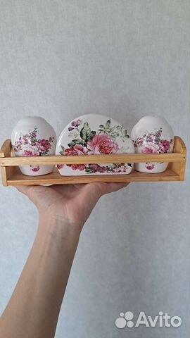 Солонка и перечница, подставка для салфеток