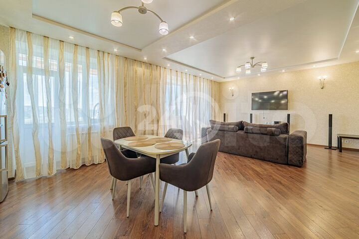 3-к. квартира, 103 м², 10/10 эт.