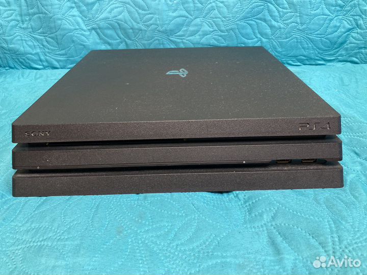 Sony playstation 4 PS4 pro 1tb с играми