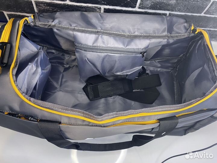 Спортивная сумка Nike (новая)