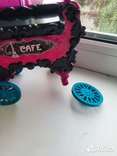 Набор плейсет монстер хай мебель Scaris