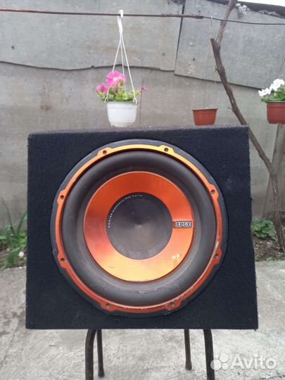 Активный сабвуфер edge