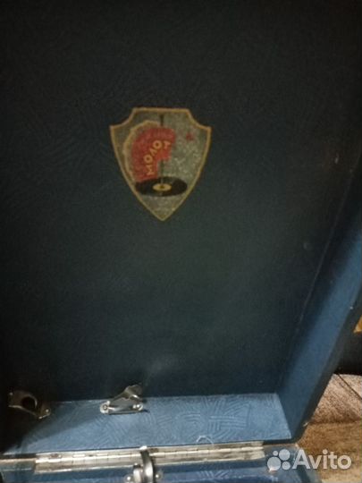 Патефон молот