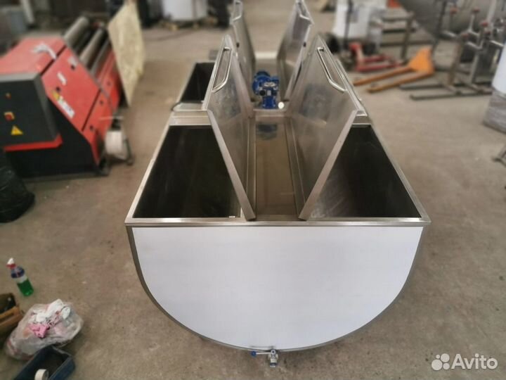 Охладитель молока 2500л ванна открытого типа