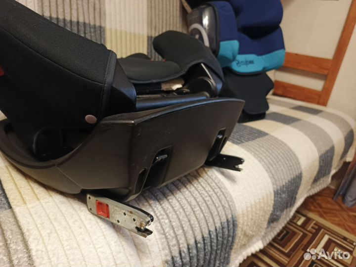 Автомобильное детское кресло от 0 до 18 кг