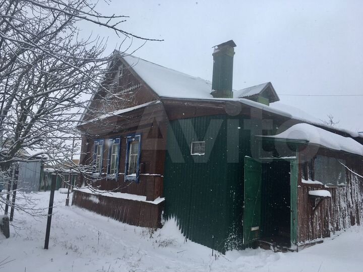 Дом 63 м² на участке 7 сот.