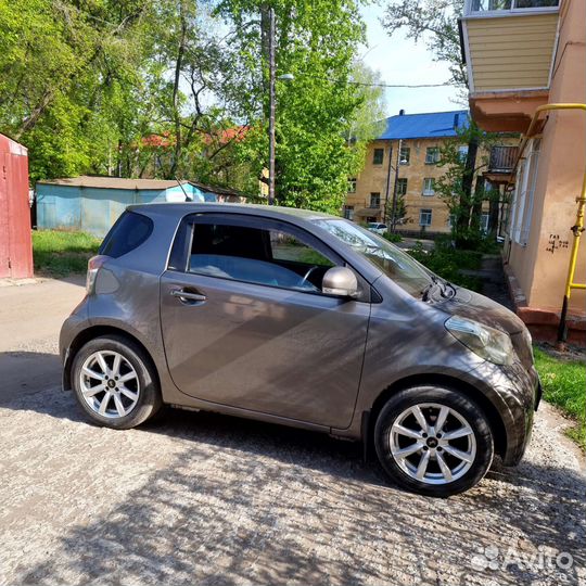 Toyota IQ ev 2013