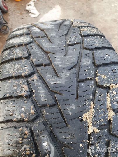 Nokian Tyres Hakkapeliitta 7 SUV 245/70 R16 111T