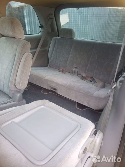 Mazda MPV 3.0 AT, 2002, 250 000 км