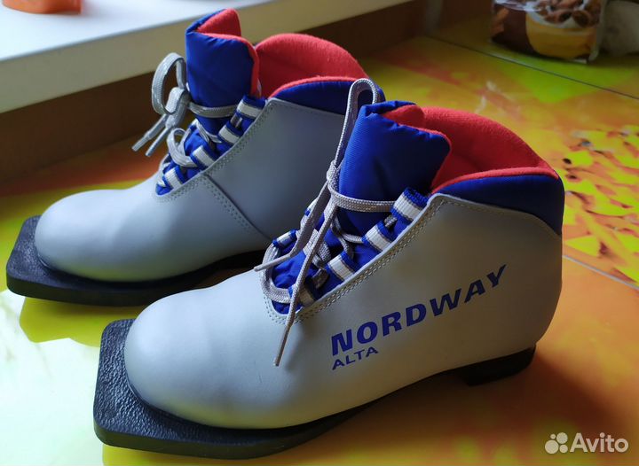 Лыжные ботинки nordway 33p