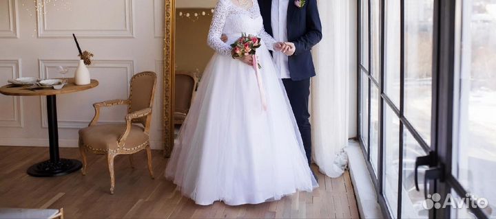 Свадебное платье 46 48 бу