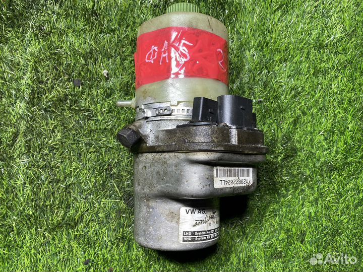 Насос эгур Skoda Fabia MK2