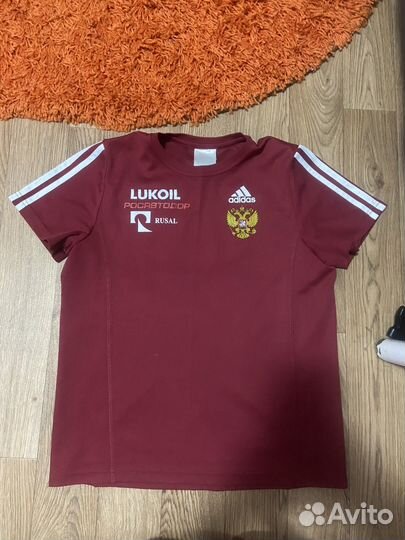 Футболка adidas