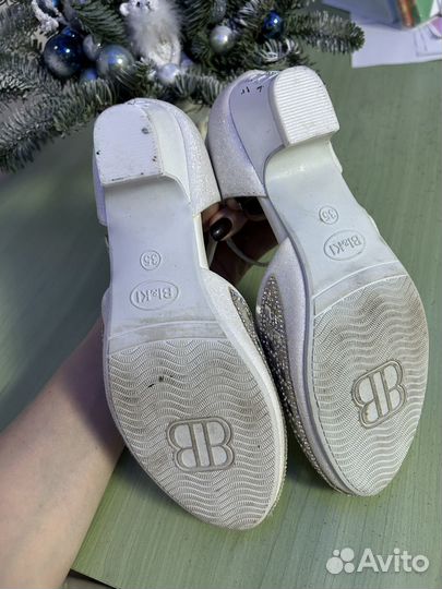 Туфли для девочки 35 размер