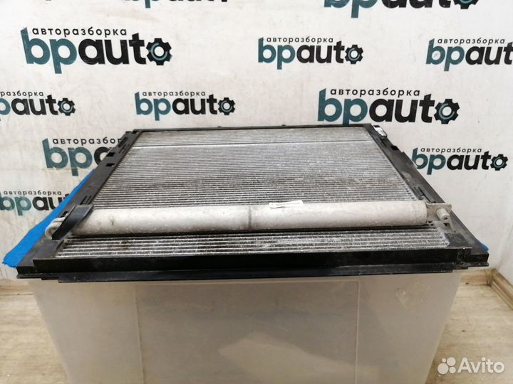 Радиатор кондиционера A0995000002 Mercedes-Benz