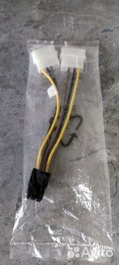 Переходник Molex pcie 6 pin новый