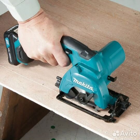 Пила дисковая Makita HS301DZ