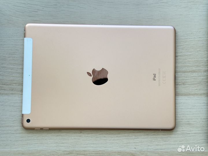 Apple iPad 8-го поколения Sim+Apple Pencil