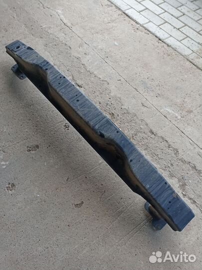 Усилитель заднего бампера VW Tiguan