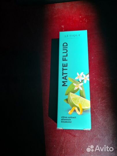 Матирующий флюид для лица