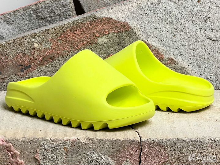 Adidas Yeezy Slide Glow Green