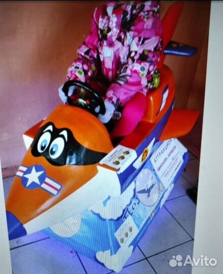 Самолет качели и паровоз. Музыкальные