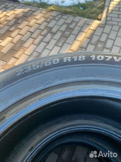 Kumho Crugen HP71 235/60 R18 107V