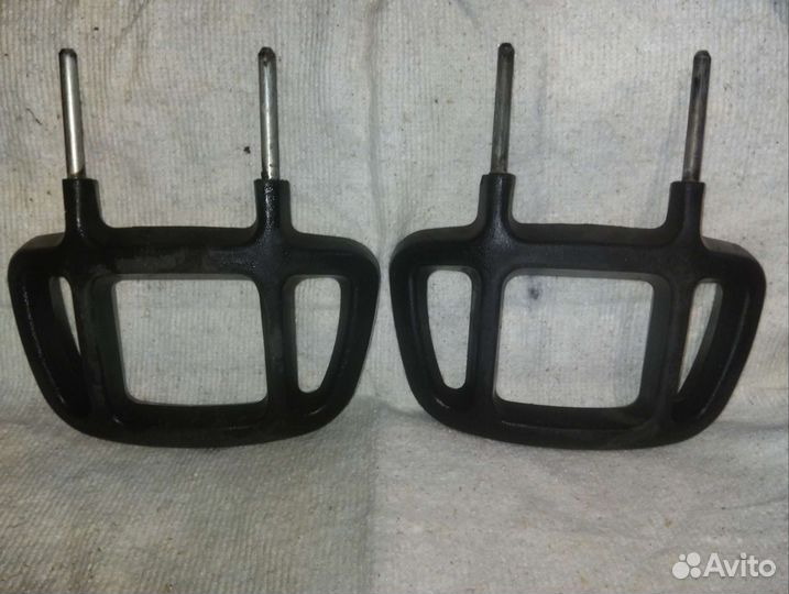 Подголовники на газель