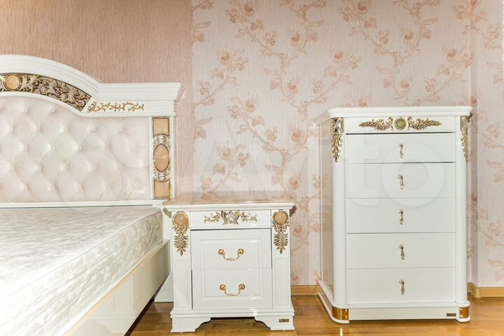 3-к. квартира, 127,3 м², 3/9 эт.