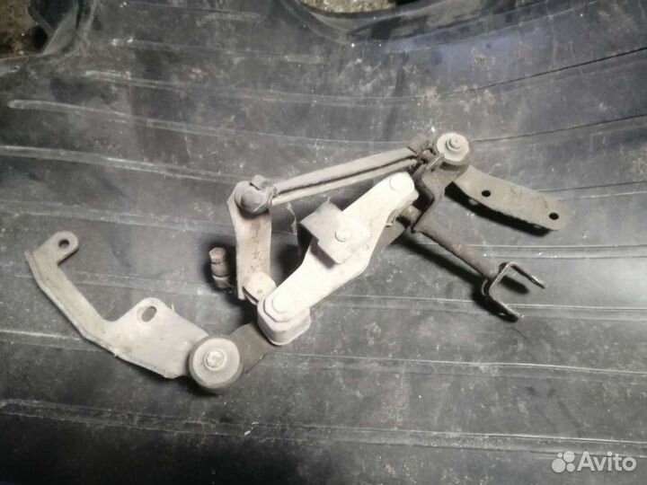 Механизм выбора передач Opel Vectra B 1998