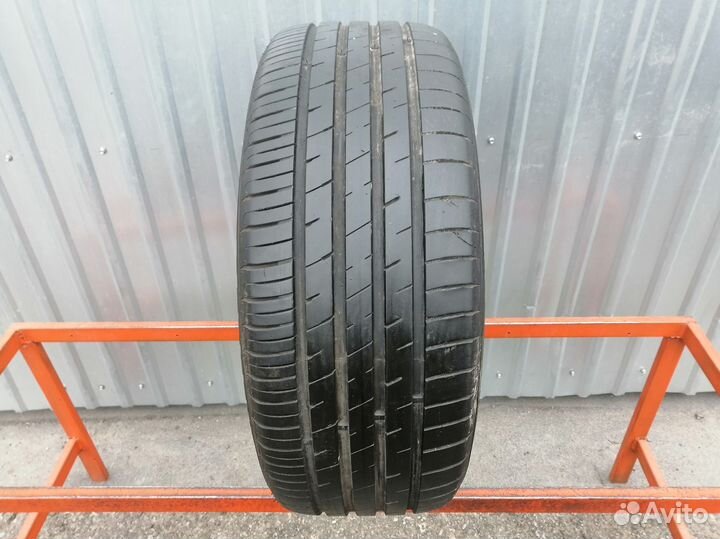 Momo TopRun M30 225/55 R17 101W