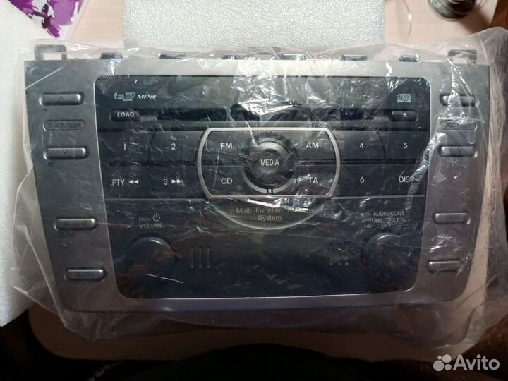 Авто магнитола GS1E669RXA, CQ-EM4771AT 2007 год