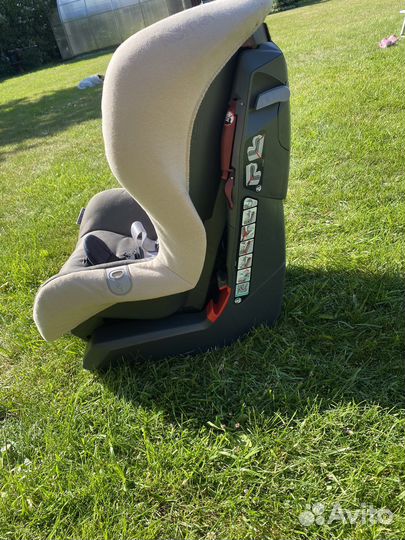 Детское автокресло britax