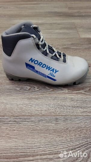 Лыжные ботинки nordway 35