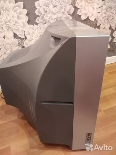 Телевизор samsung