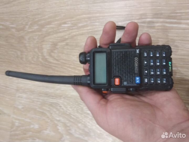 Радиостанции Кенвуд и Моторолла