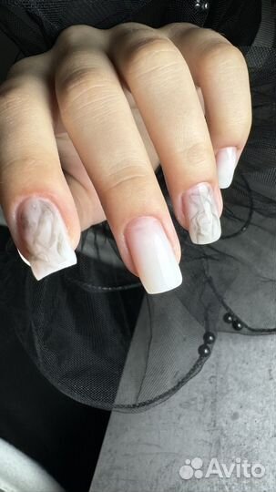 Мастер маникюра