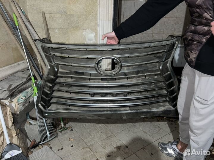 Решетка радиатора lexus lx 570