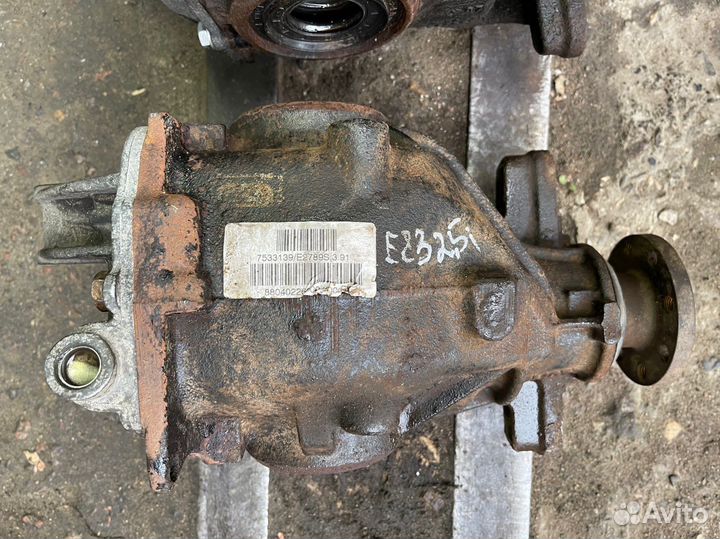 Задний редуктор бмв Х3 е83 3.91