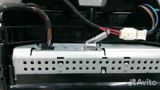 Монитор mercedes benz C-class W204 (YNT07JA01)