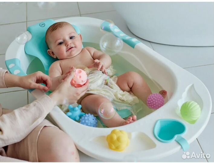 Ванночка для купания с горкой