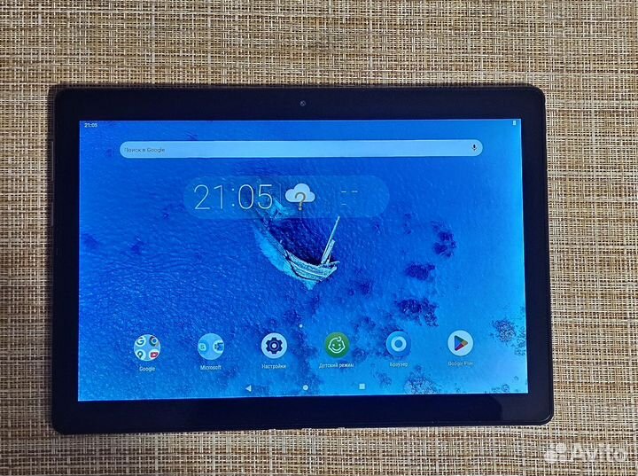 Планшет Lenovo Tab m10 tb-x605l