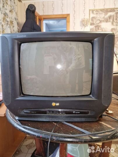 Телевизор б/у