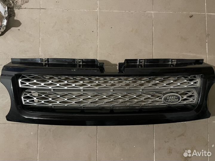 Решетка радиатора Range Rover Sport