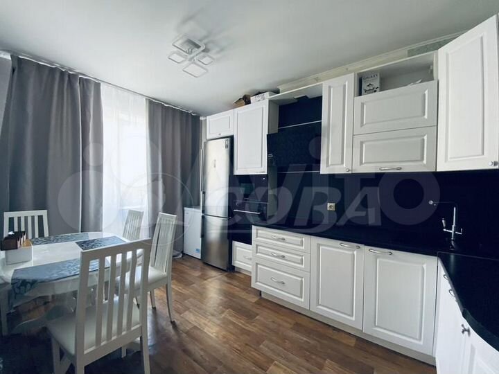 2-к. квартира, 51,4 м², 13/17 эт.