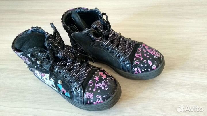 Ботинки для девочки