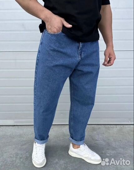 Джинсы бананы